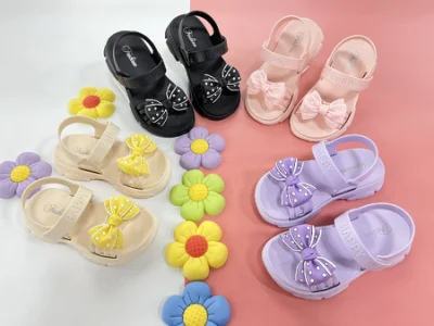 EVA-Sohle, PVC-Obermaterial für Kinderschuhe, bunte Sandale